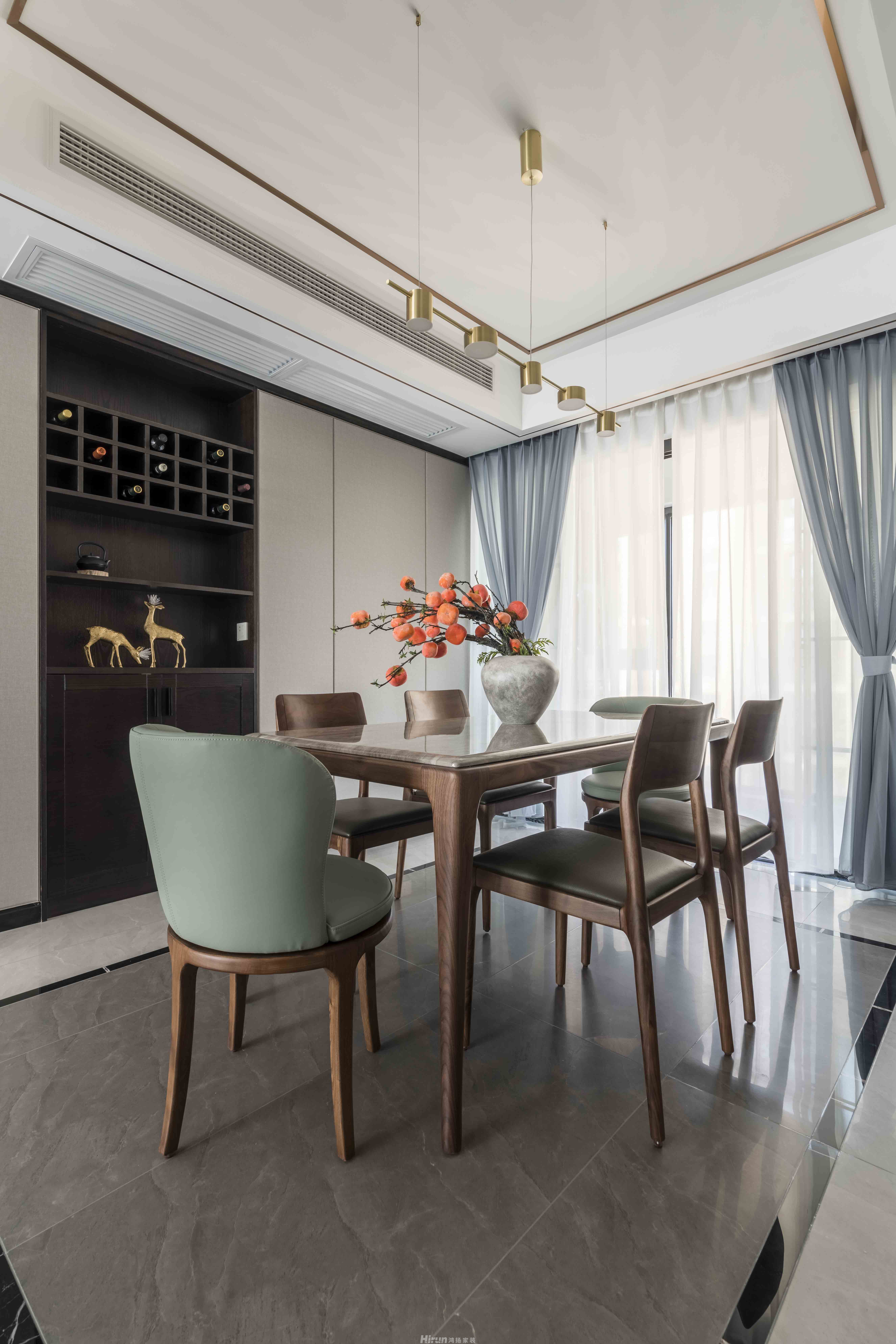 湘熙水郡160㎡寫意木構(gòu)四居室 裝修案例效果圖-餐廳1