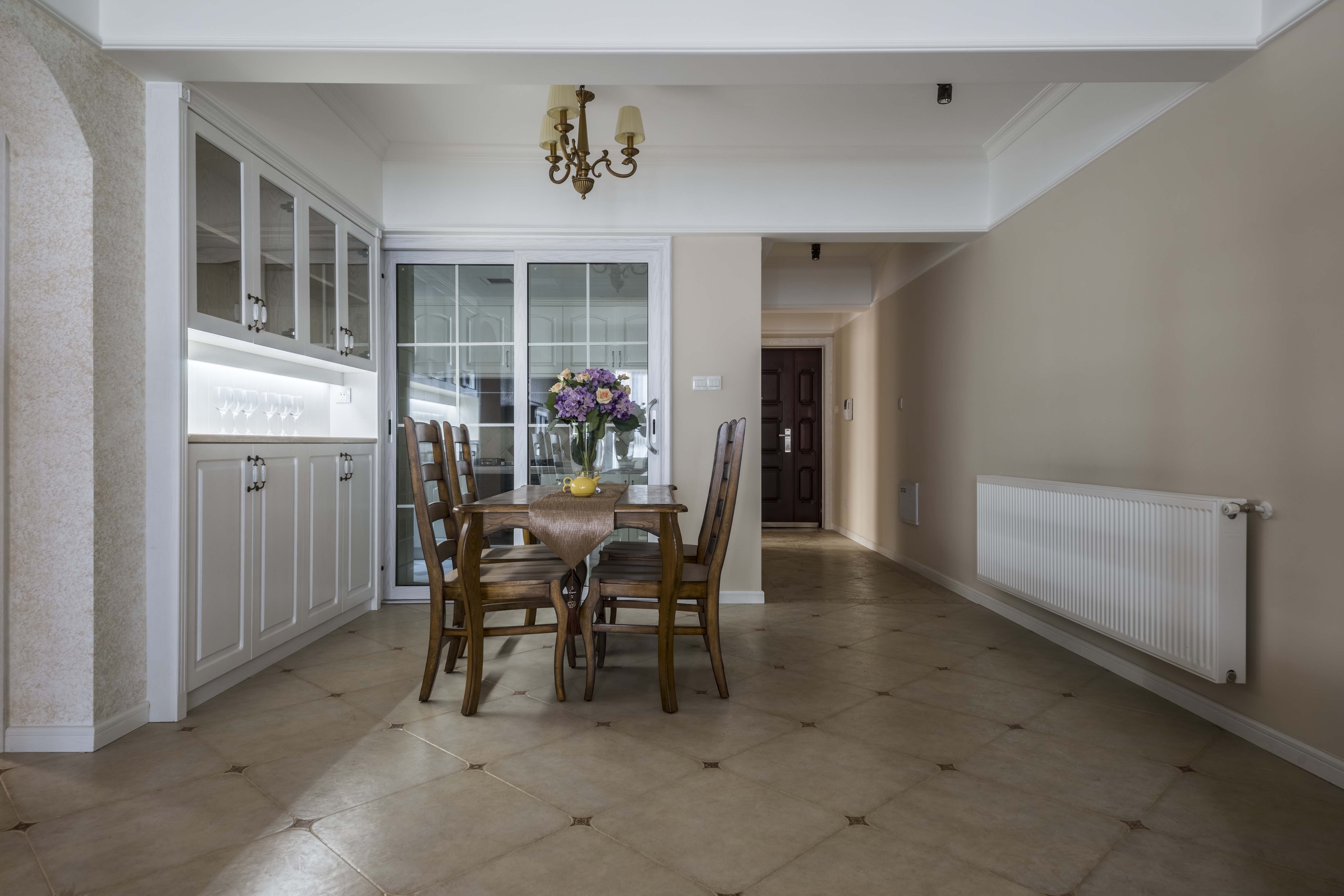 融科東南海110㎡輕歐簡美三居室 裝修案例效果圖-18