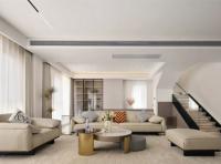 是為家而行的“大女主”，也是被家寵愛的“小公主”