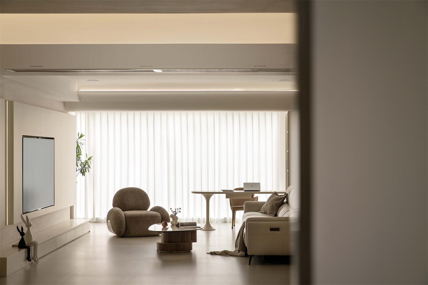 東風(fēng)映1897