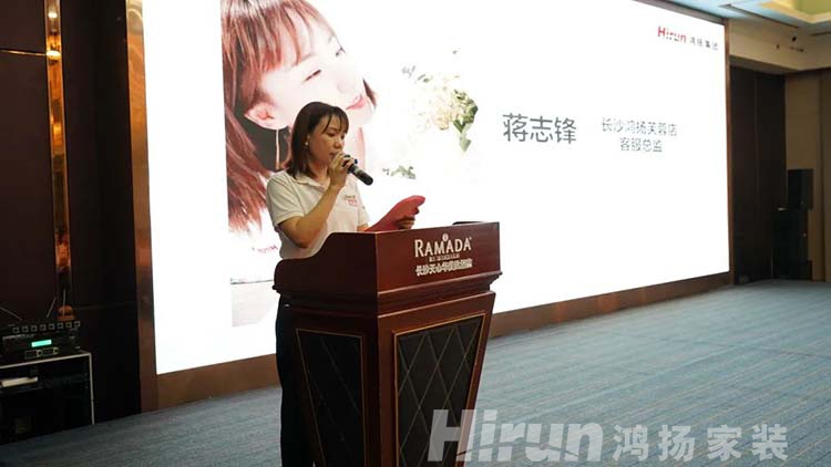 專業團隊共履設計高標準,全新體系確保客戶很滿意 專業團隊共履設計高標準,全新體系確保客戶很滿意