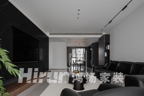 摩登都市中的神秘——新生代菁英人群的“暗黑”藝術