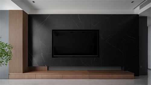 摩登都市中的神秘——新生代菁英人群的“暗黑”藝術