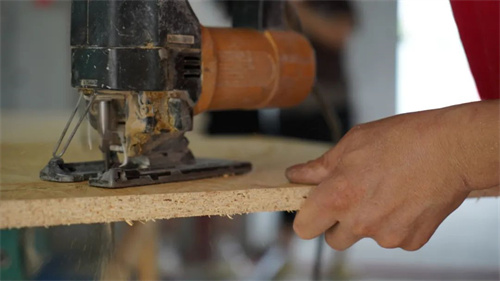 “女兒的婚房，只有交給鴻揚我才放心”